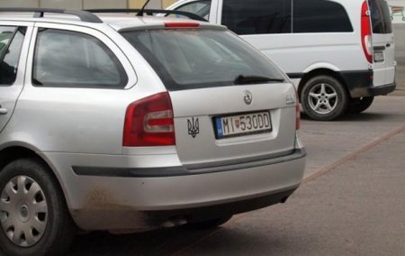 В Киеве впервые оштрафован автовладелец на иностранных номерах