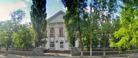 Школа №1 в Новой Каховке