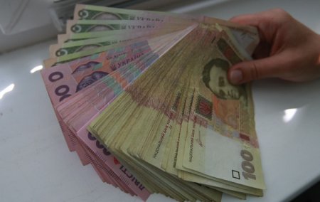 Дефицит госбюджета в октябре превысил 13 млрд гривен