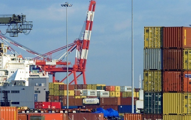 В Украине вырос дефицит внешней торговли