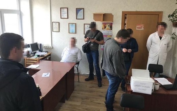 В Киеве на взятке задержан чиновник горгосадминистрации