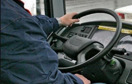 В Новой Каховке судят вора, укравшего деньги у водителя автобуса