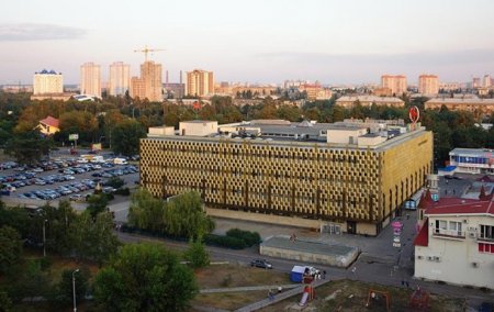 ГСЧС требует закрыть ТЦ Детский мир в Киеве