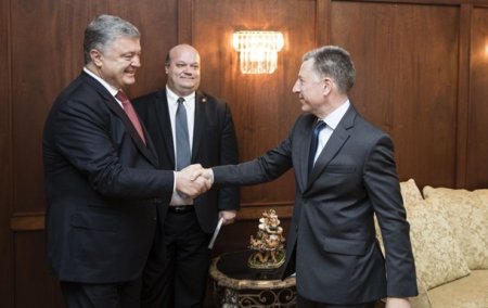 Порошенко и Волкер обсудили деоккупацию Донбасса