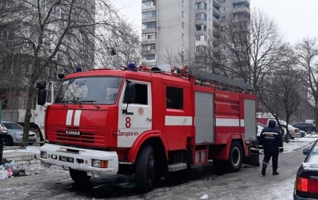 В Запорожье во время пожара в многоэтажке погибли два пенсионера